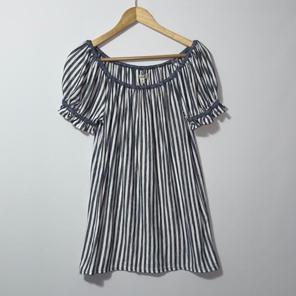 Max Studio Short Sleeve striped Blouse women’s size medium - Picture 1 of 7
